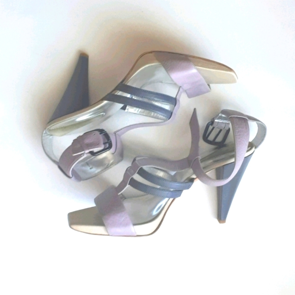 Kenneth Cole | T-strap Heels - Picture 2 of 9